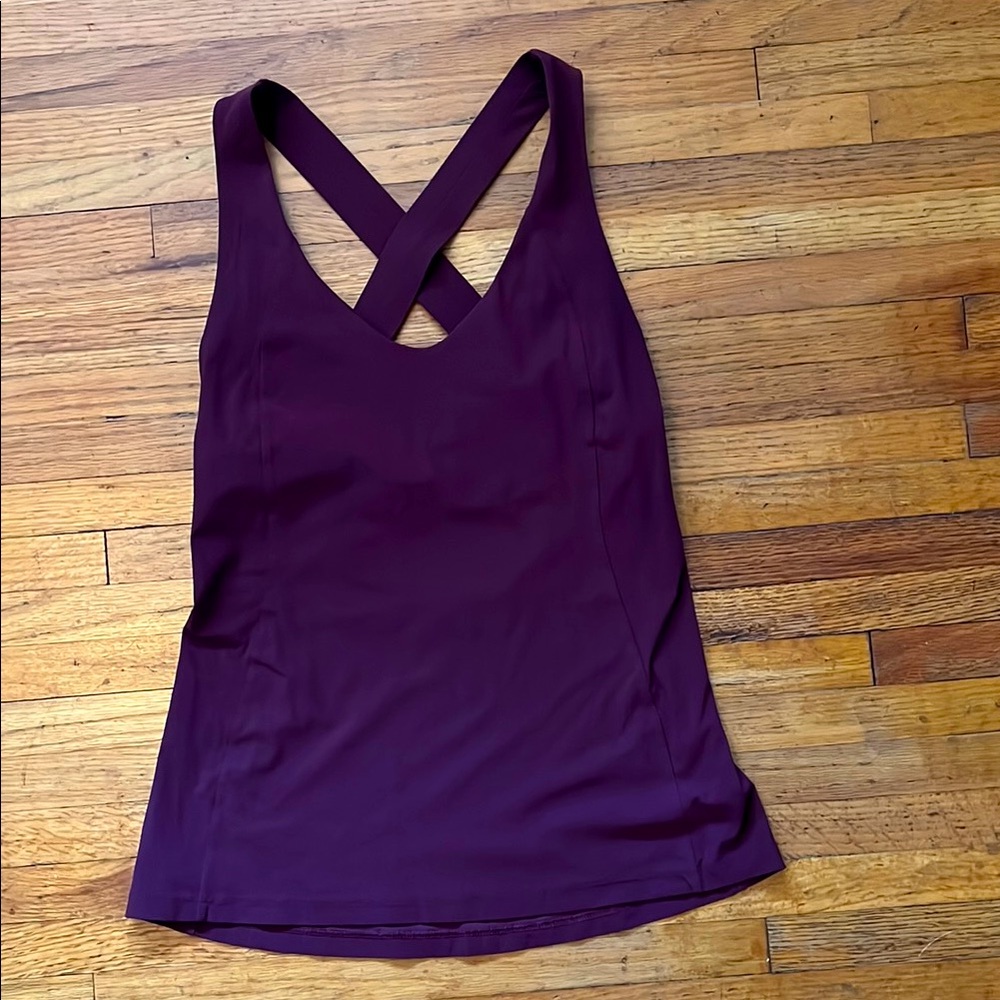 lululemon maroon tank, size 6.